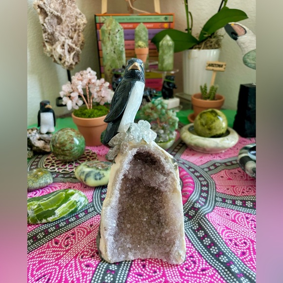 Gemstone Carving on Amethyst - Picture 5 of 9